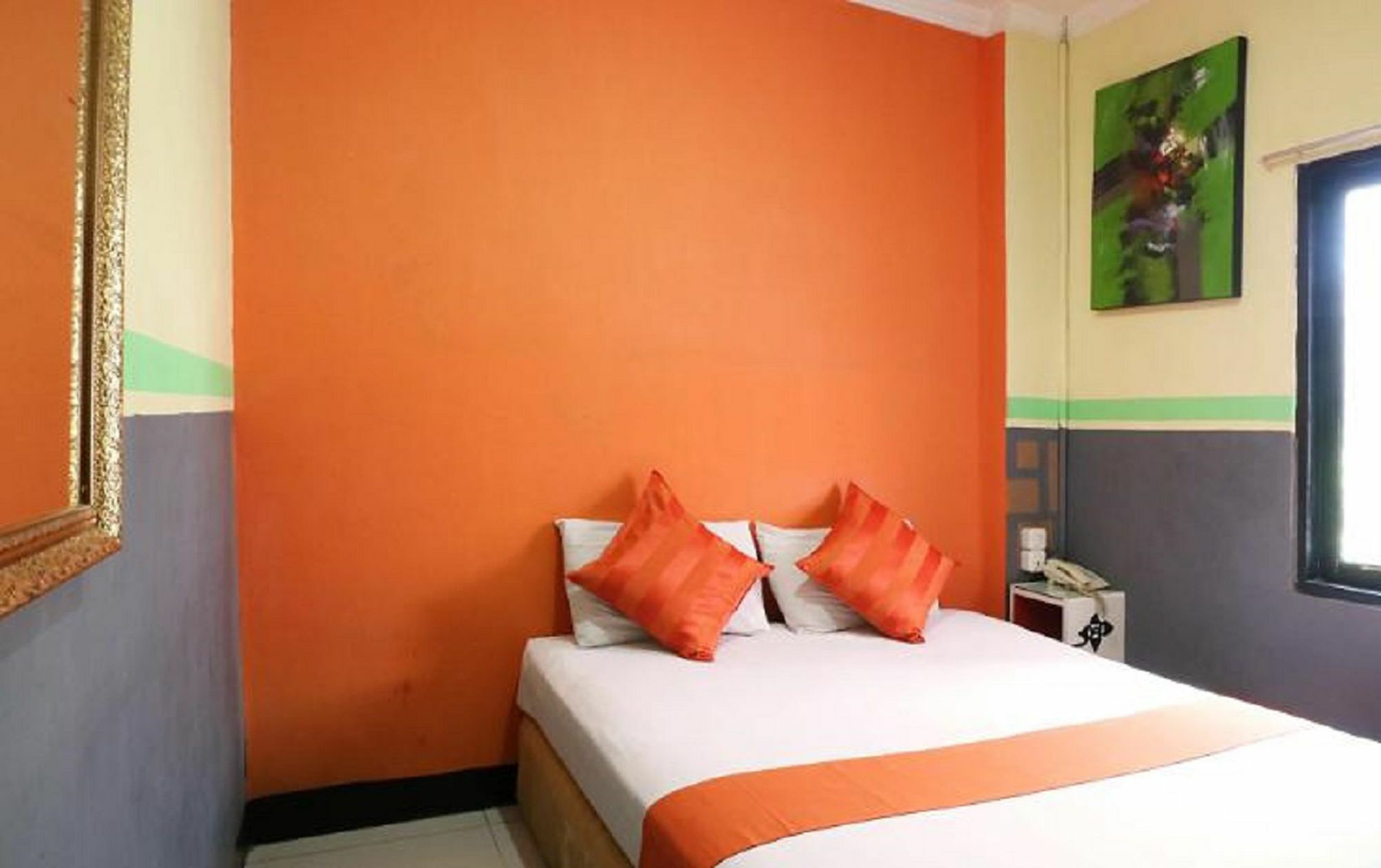Hollywood Hotel Jakarta Exteriör bild